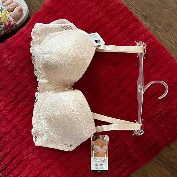 Rene Rofe Cream Lace Bra - Picture 2 of 6